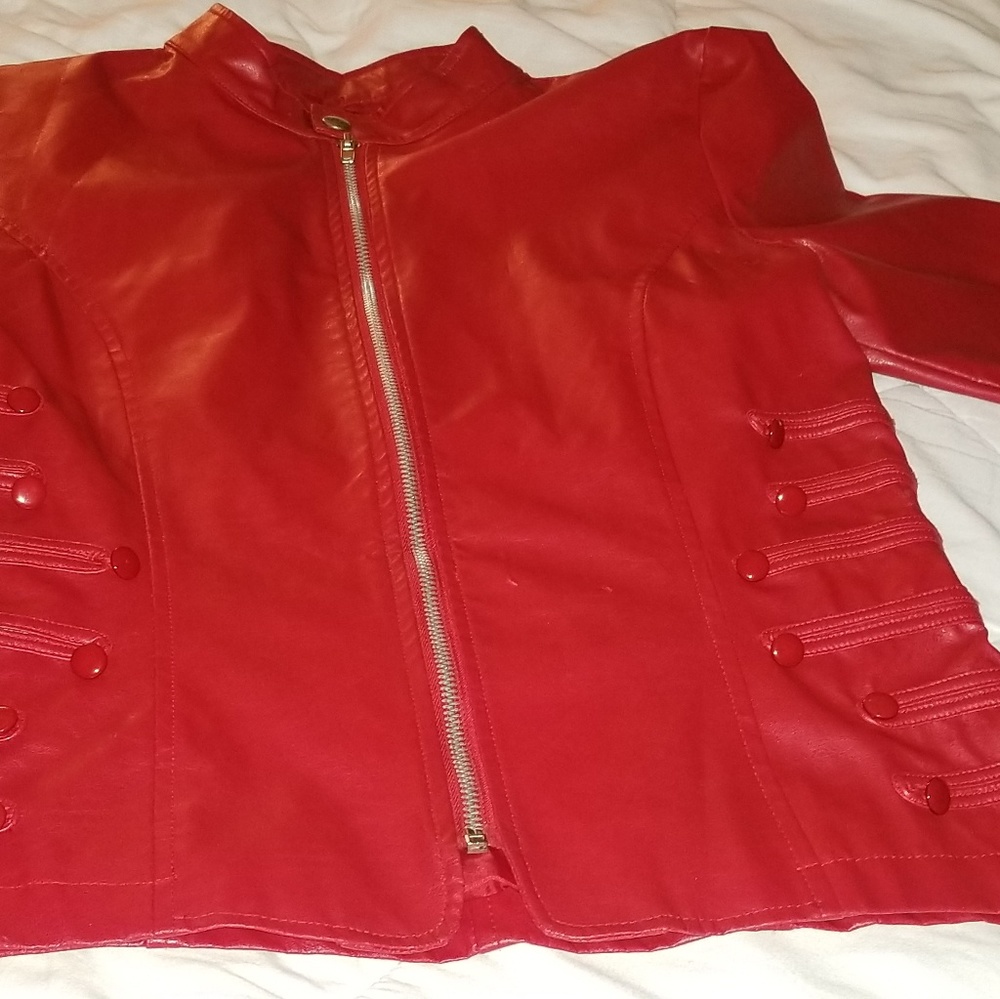 Red Jacket - Picture 7 of 8